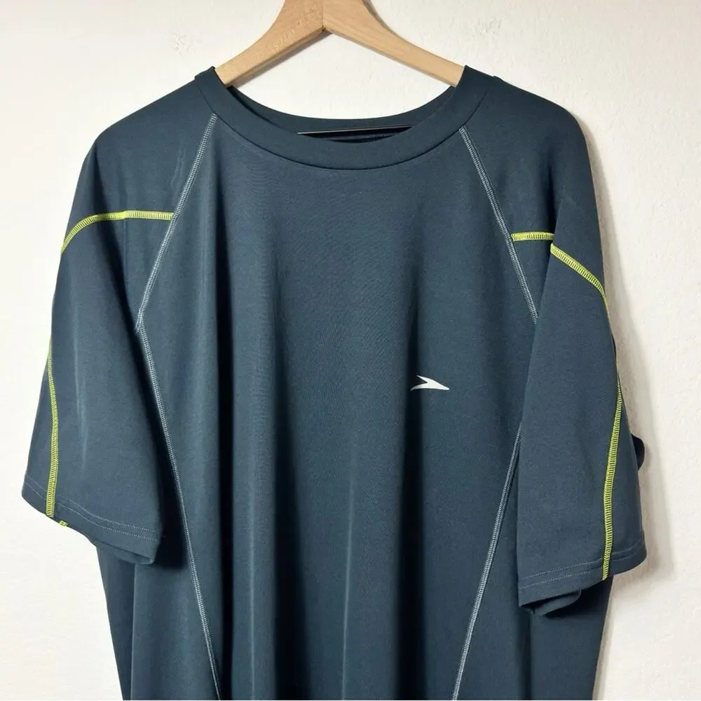 SPEEDO SHORT SLEEVE MEN'S PERFORMANCE ATHLETIC SWIMMING SHIRT UV BLOC SIZE XXL